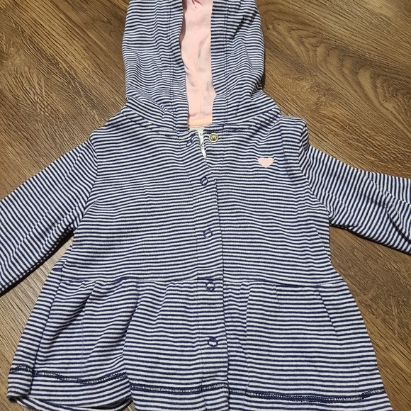 3 piece outfit - Picture 4 of 4